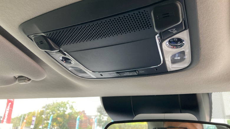 Honda HR-V 1.5 i-VTEC SE Navi CVT 5dr Petrol Hatchback